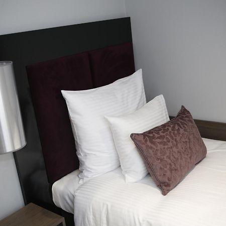 Hotel Chopin Bydgoszcz Szoba fotó