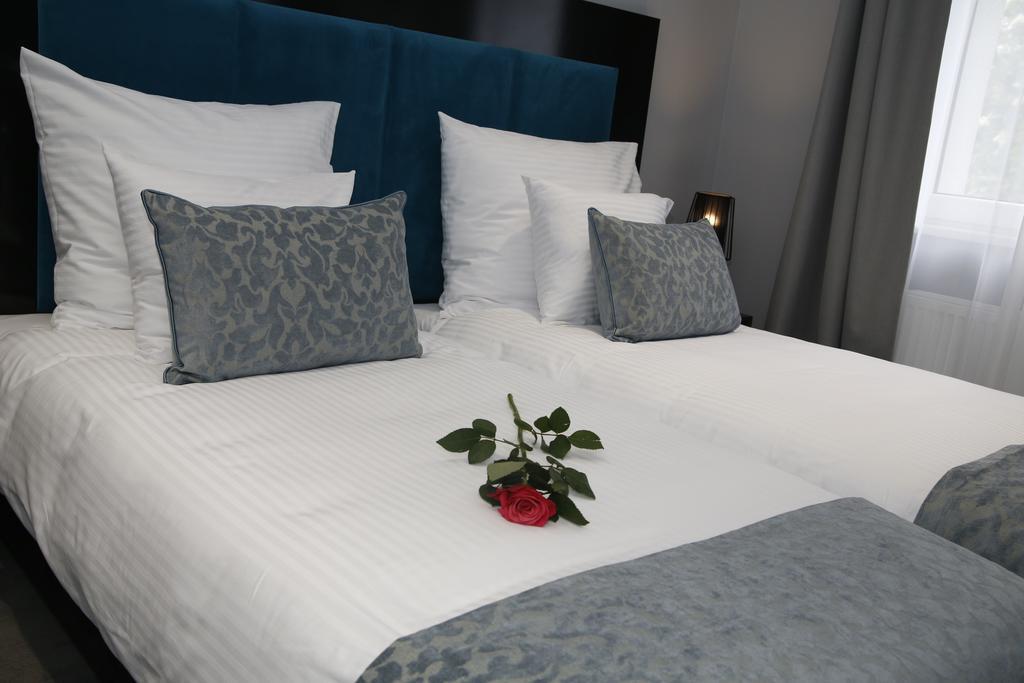 Hotel Chopin Bydgoszcz Szoba fotó